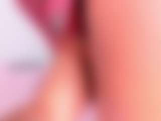 Live cam show with Cynthia - Fingering MILF on thefappeningchat.com