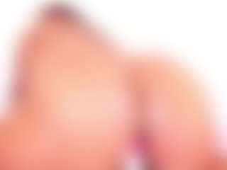 Cynthia's Live Sex Cam Show