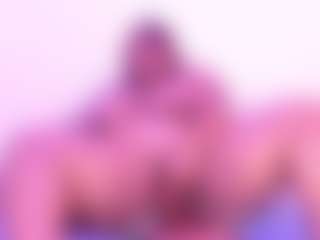 Cynthia's Live Sex Cam Show