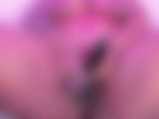 Cynthia's Live Sex Cam Show