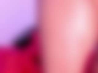 Cynthia's Live Sex Cam Show