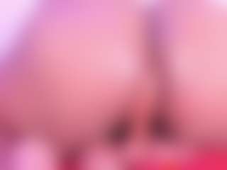 Cynthia's Live Sex Cam Show