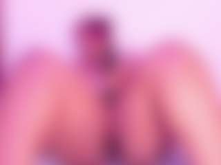 Cynthia's Live Sex Cam Show