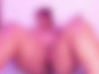 Cynthia's Live Sex Cam Show