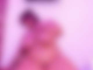 Live cam show with Cynthia - Ass Bouncing on livesexfox.com