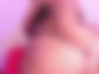 Cynthia's Live Sex Cam Show