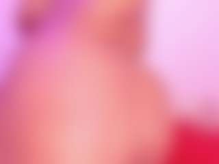Live cam show with Cynthia - Big Tits on Mixed Magazine Live