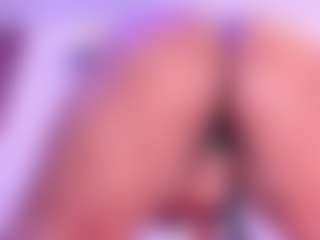 Live cam show with Cynthia - Bedroom on Strip Flash - Live Sex Shows