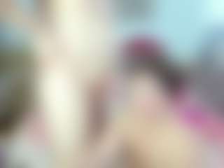 ladyred8's Live Sex Cam Show