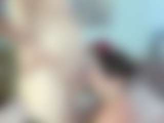 ladyred8's Live Sex Cam Show