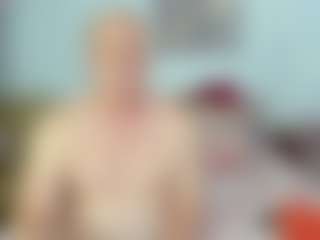 ladyred8's Live Sex Cam Show