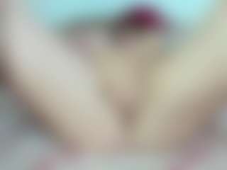 Live cam show with ladyred8 - Amateur on fapnchat