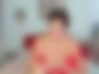 ladyred8's Live Sex Cam Show