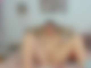Live cam show with ladyred8 - Interactivetoy Granny on xDating