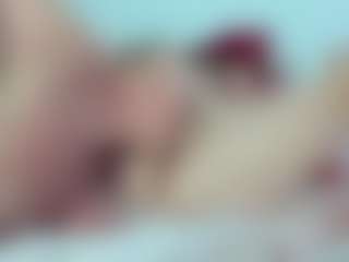 Live cam show with ladyred8 - Granny BBW on AdultVida.com