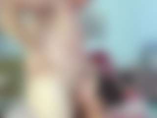 ladyred8's Live Sex Cam Show