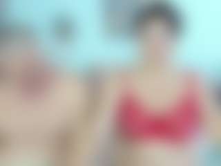 ladyred8's Live Sex Cam Show