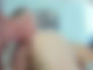 ladyred8's Live Sex Cam Show