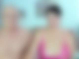 ladyred8's Live Sex Cam Show