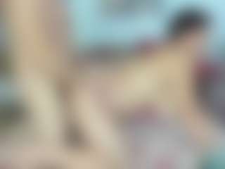ladyred8's Live Sex Cam Show