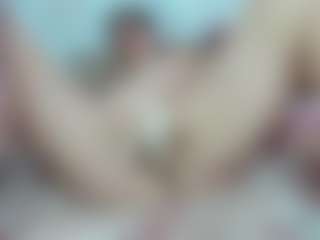 Live cam show with ladyred8 - Big Tits on Hubzter Live