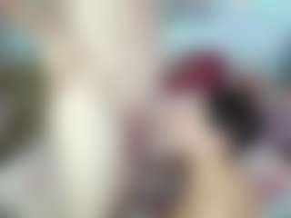 Live cam show with ladyred8 - Tease on Camsoda