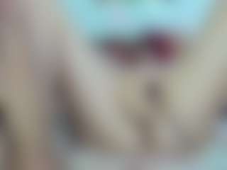 Live cam show with ladyred8 - Shaved Pussy on SquirtSoMuch
