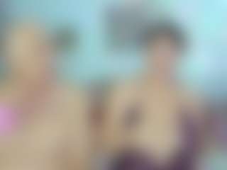 ladyred8's Live Sex Cam Show