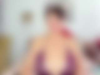 ladyred8's Live Sex Cam Show