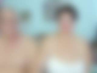 Live cam show with ladyred8 - Granny Big Ass on Camming Site