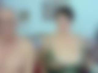 Show de cam en vivo con ladyred8 - BBW en Camsoda