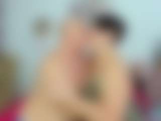 ladyred8's Live Sex Cam Show