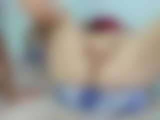 Live cam show with ladyred8 - Big Tits Mature on CamClone