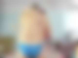 ladyred8's Live Sex Cam Show