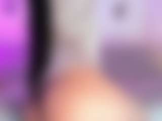 Show di cam dal vivo con Ineed-mydaddy - Bikini su Camsoda