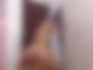 ebony-mommy's Live Sex Cam Show