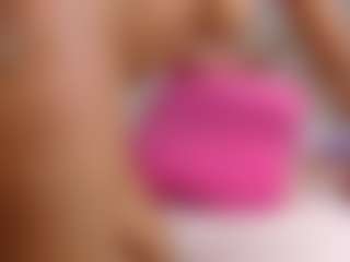 Live cam show with ebony-mommy - Control on crypto-cams