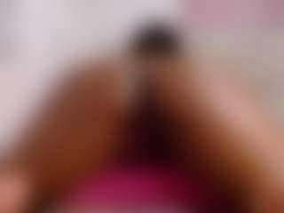 ebony-mommy's Live Sex Cam Show