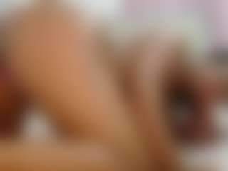 ebony-mommy's Live Sex Cam Show