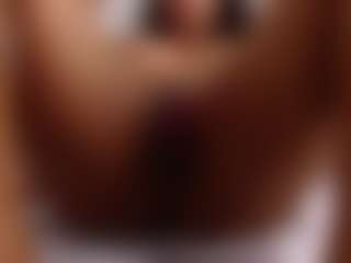 ebony-mommy's Live Sex Cam Show