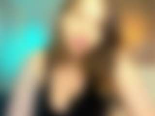 Dollglam01's Live Sex Cam Show