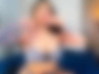 Dollglam01's Live Sex Cam Show
