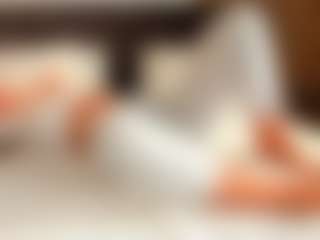 nicolegiulia's Live Sex Cam Show