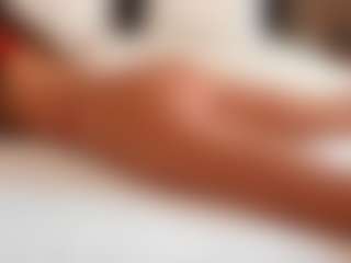 nicolegiulia MILF webcam performer live streaming