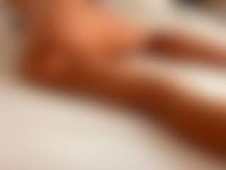 Live cam show with nicolegiulia - Brown Hair MILF on SquirtSoMuch
