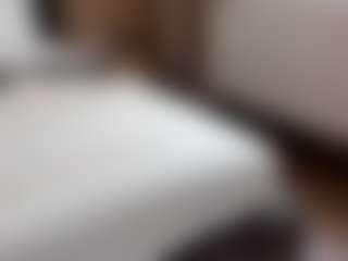 nicolegiulia's Live Sex Cam Show