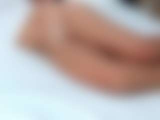 nicolegiulia MILF webcam performer live streaming
