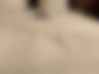 Live cam show with nicolegiulia - Blowjob on TeamSkeetLive