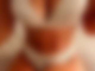 Live cam show with nicole - Brown Hair on Camsoda