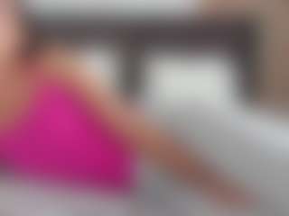 Live cam show with nicole - Brown Hair on crypto-cams